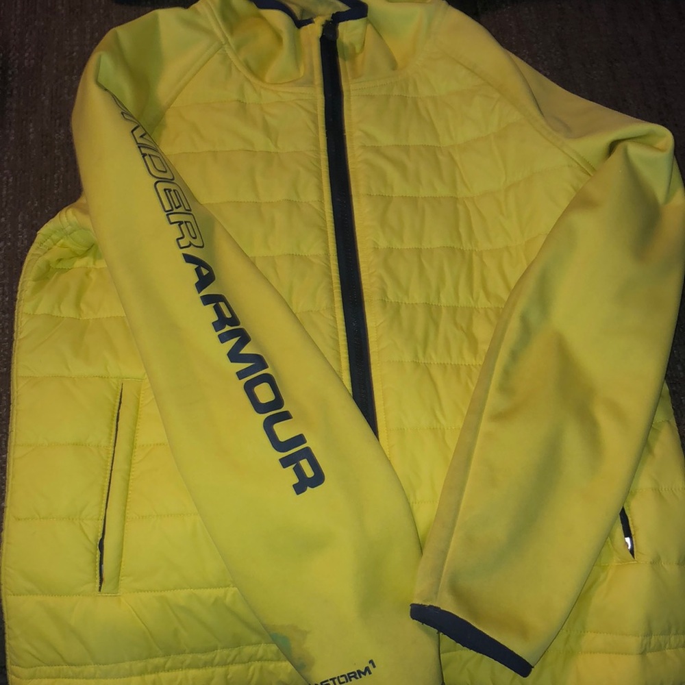 Under Armor outside sports jacket